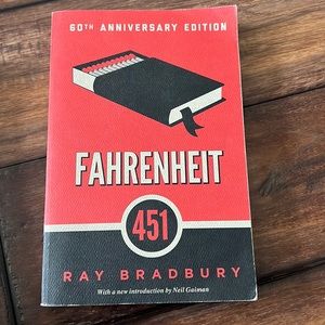 Fahrenheit 451 paperback book